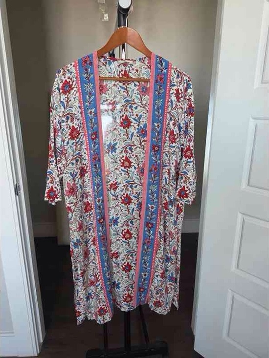 Other - Floral Open-Front Kimono Robe in Cream with Red & Blue Trim